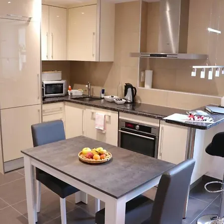 Apartamento Center 5 Min From The