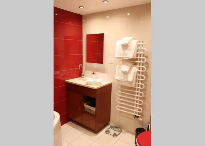 Center 5 Min From The Appartement