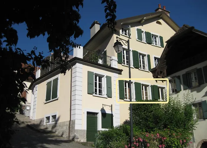 Center 5 Min From The